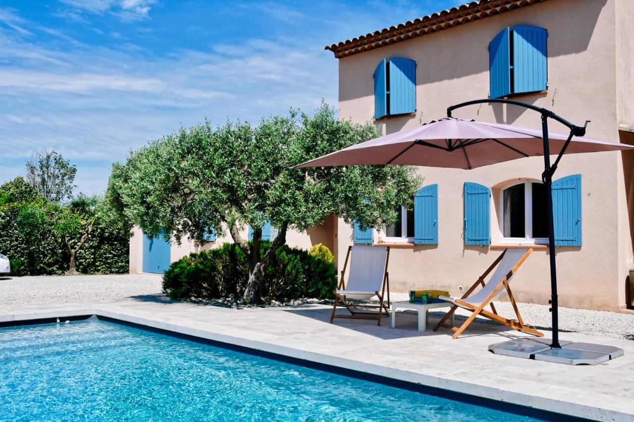 Villa Louanne Пертюи Екстериор снимка